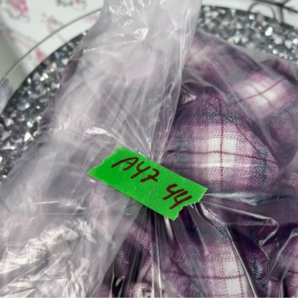 Blue crush hoodie style shirt stripes pink white Purple Plaid Button-Up Shirt - Picture 10 of 10